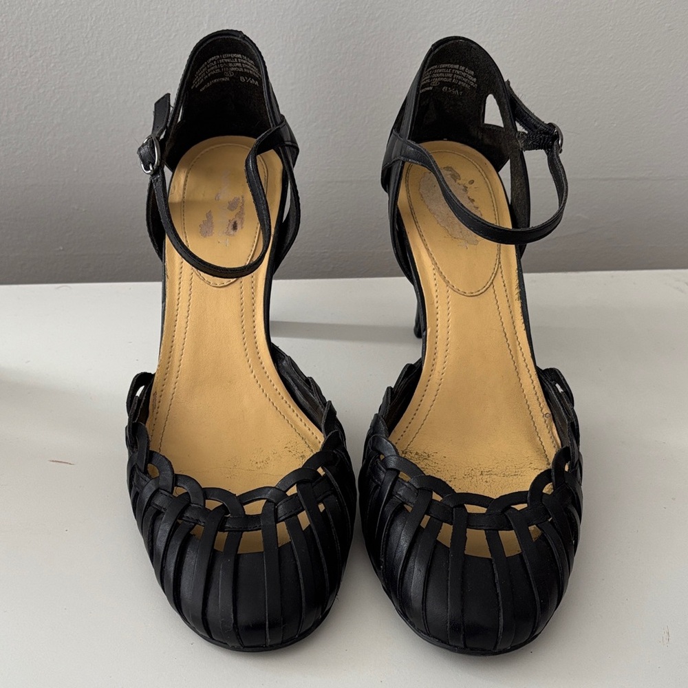 Nine West Leather Mary Jane Heels